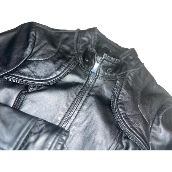 Bebe ruffle detail 100%  leather jacket - Picture 3 of 7